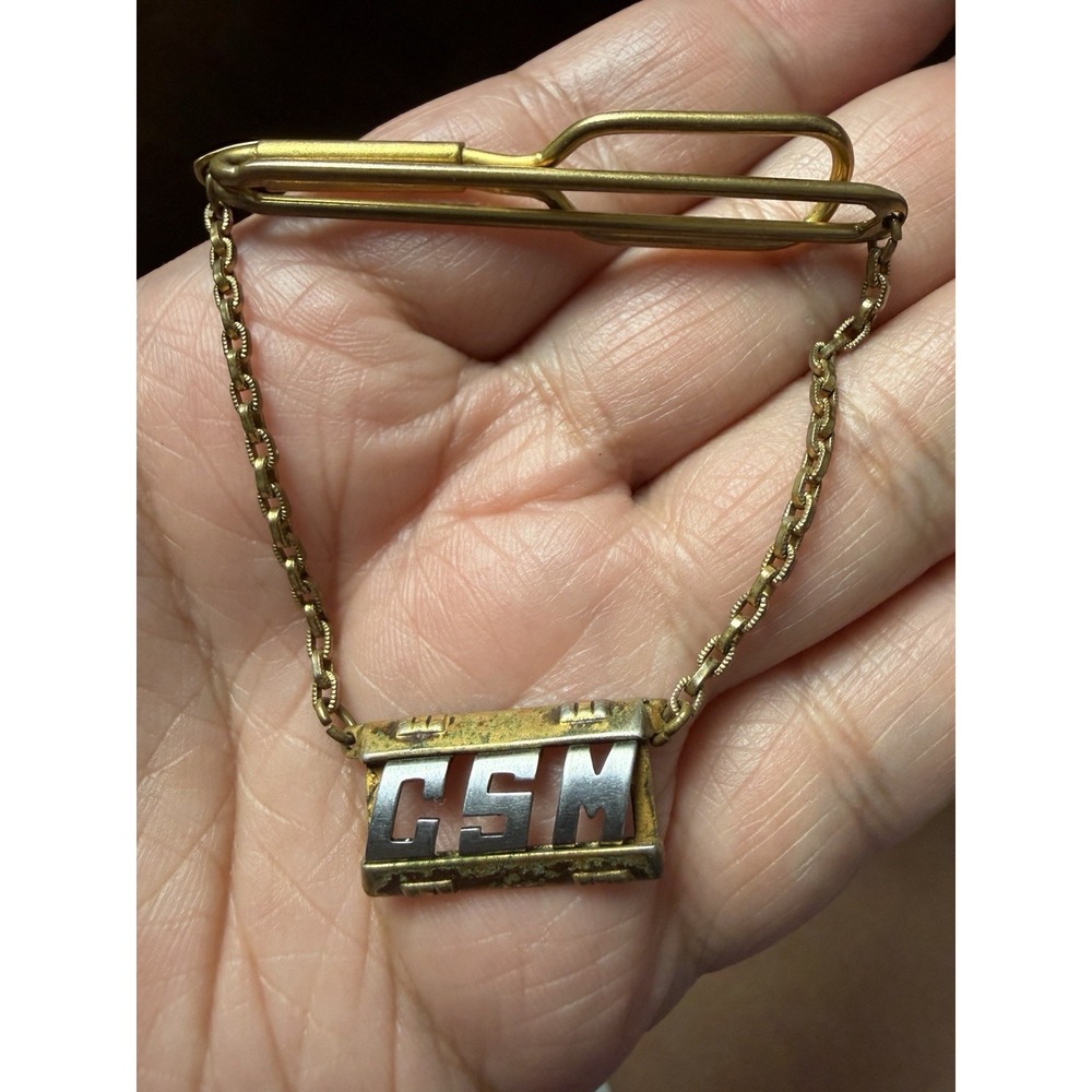 Vintage SWANK Silvetrone CSM Tie Bar Clip With Chain Gold Toned Fading Old